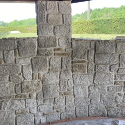 Imitation pierre à Béard-Géovreissiat